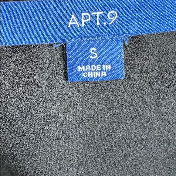 Apt 9 black ruffle peplum top size small - Picture 4 of 5